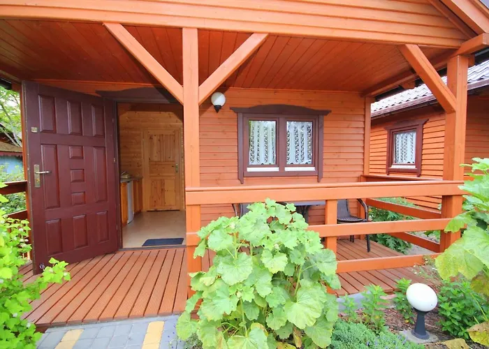 Nyaraló W Ogrodzie *